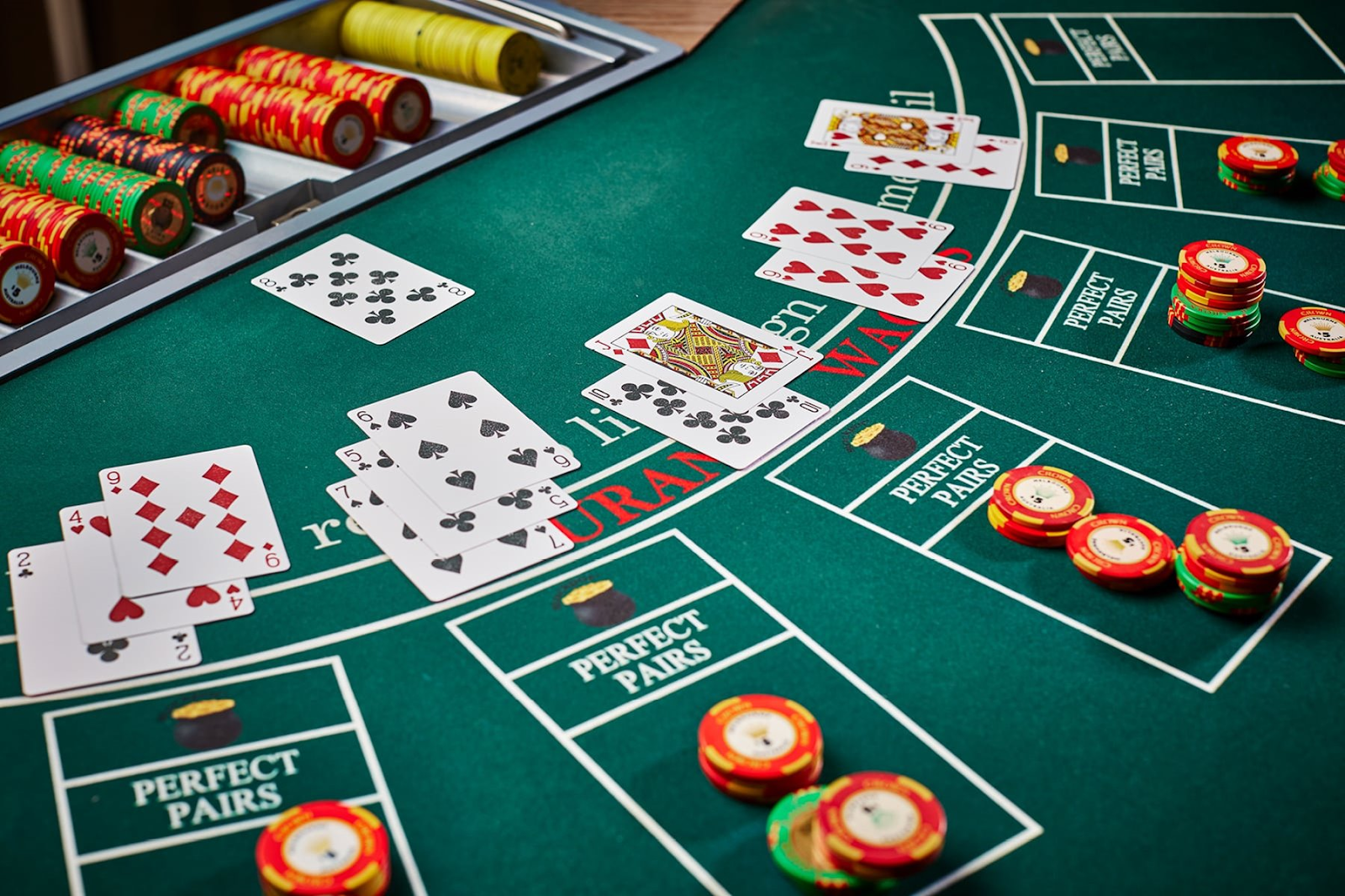 Blackjack là gì và sự phổ biến của nó ở Việt Nam